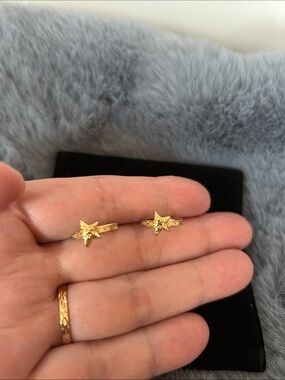 Gold Starfish Stud Earrings - Women Jewelry